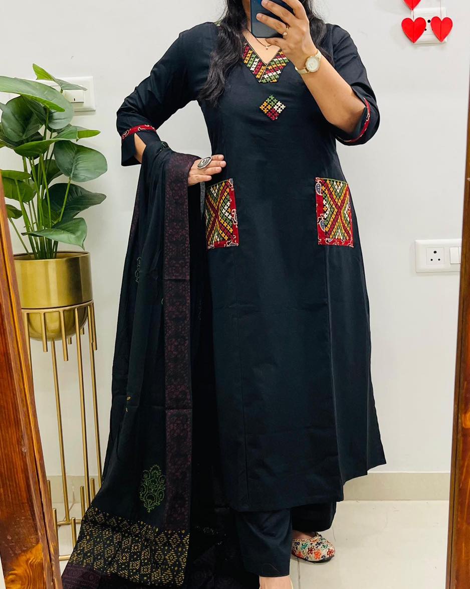 Classic Black Ethnic Kurta Set with Printed Dupatta