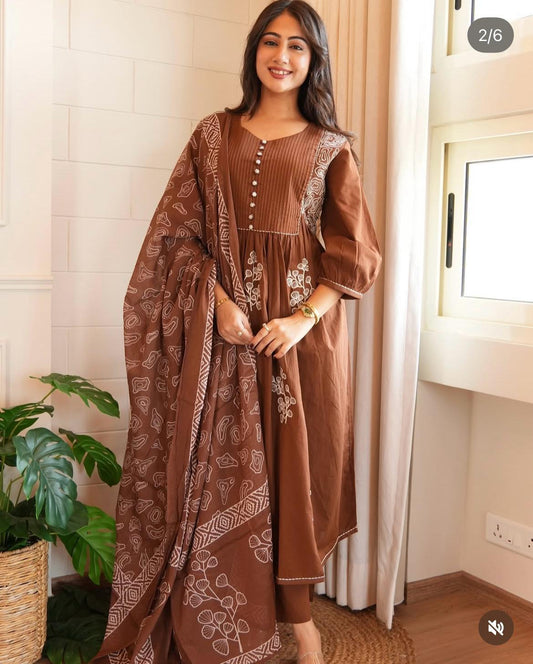 Brown Embroidered  Kurta Set with Dupatta For Woman