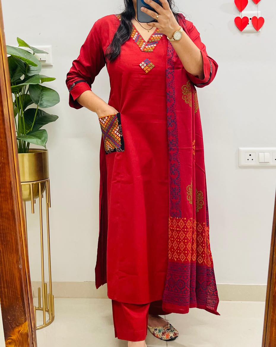 Deep Red Ethnic Kurta Set with Printed Details & Dupatta